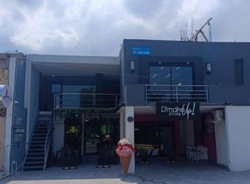 Local comercial · Local - Fraccionamiento Lomas del Chairel