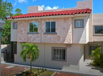 Casa en condominio · 119m² · 3 Recámaras · 2 Estacionamientos · Casa Nueva en Cancún - Polígono Sur - 3 Recámaras