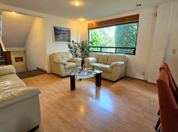 Casa · 221m² · 3 Recámaras · 4 Estacionamientos · Casa 3 Recamaras en Venta, Av Calzada de Las Águilas