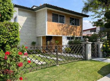 Casa de 4 habitaciones, Atlatlahucan · Casa en Venta y Renta en Lomas de Cocoyoc, Morelos