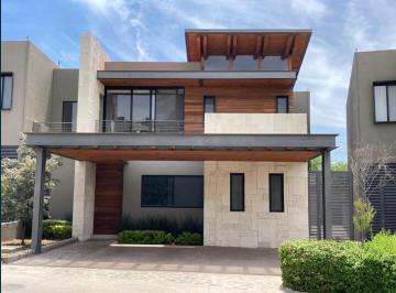 Casa de 3 habitaciones, Querétaro · Casa en Renta Altozano