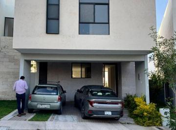 Casa de 5 habitaciones Venta MN 4,979,000 · Casa con 5 Recámaras en Venta, Zibatá, Querétaro