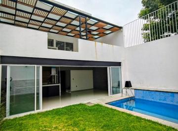 Casa en condominio de 4 habitaciones, Emiliano Zapata · Casa en Privada de 8 Casas en Lomas Trujillo en Temixco Morelos