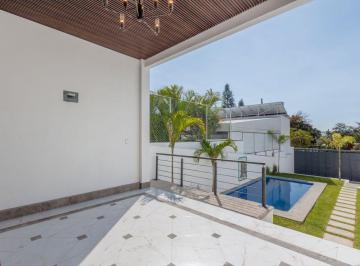9b5abd599909c91eccdab824bf6e3b1f3b38a4baeaa70519a7fa5fa536b7adb0 · Casa Moderna en El Sur de Cuernavaca, Burgos