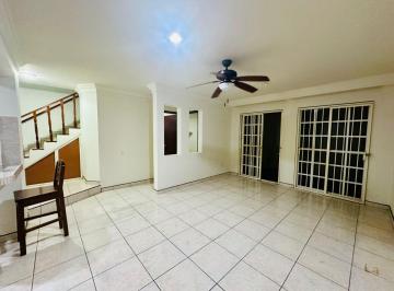 Casa en condominio de 4 habitaciones, Mazatlán · Casa de 198 m² con 4 Recámaras en Renta, Real del Valle