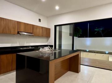 Casa de 3 habitaciones, Mérida · Casa en Residencial Aire Puro, Lista Para Estrenar!