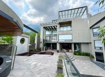 95aaa0d500555e93388eee63ed88fc084e9067bbc033e91d5311ea8fb983ed09 · Casa de Lujo en Venta – Cumbres 5to Sector