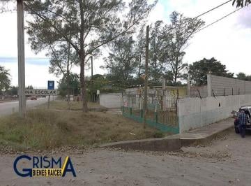Terreno / Lote · 680m² · Terreo en Venta Sobre Autopista M{exico Tuxpan