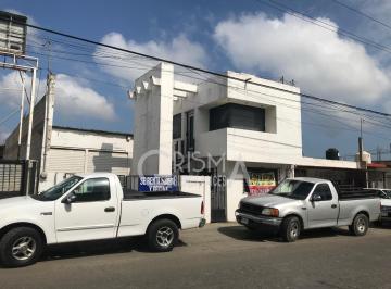 Bodega comercial · 210m² · Renta Bodega con Oficina en Av Cuauhtemoc