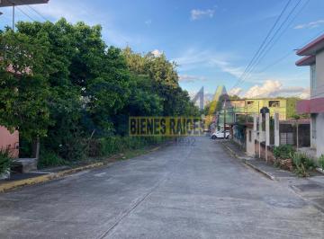 Terreno / Lote · 1921m² · Terreno en Venta en Excelente Ubicación en Col. Anáhuac