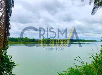 Terreno / Lote · 351m² · Precioso Terreno en Venta Frente Al Río en Juana Moza, Tuxpan