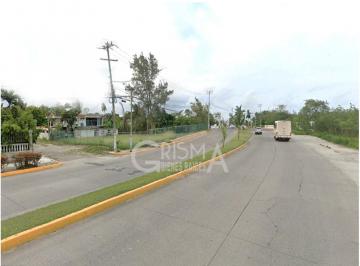 Terreno / Lote · 800m² · Terreno en Renta Sobre El Blvd a La Playa