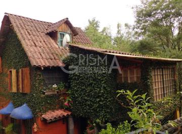 Casa · 450m² · 5 Recámaras · 2 Estacionamientos · Casa en Venta en Carretera Antigua Mexico - Tuxpan