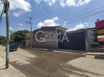 Bodega comercial · 523m² · 2 Estacionamientos · Bodega en Venta o en Renta en Col. Azteca