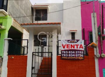 Casa · 86m² · 2 Recámaras · Casa en Venta en Col. Las Granjas