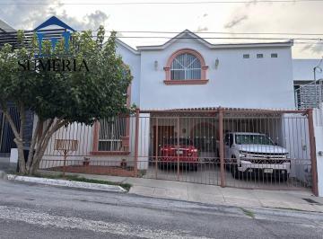 fdb0c51da2e4b80994cf5f68b5d0d32ba9d00e02bd09942d47232137b50bc5aa · Casa en Lomas Universidad