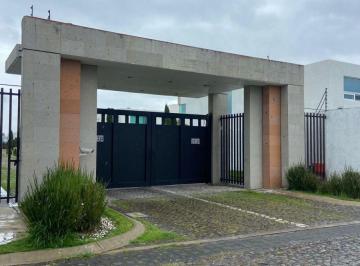 Casa de 3 habitaciones, Toluca · Casa en Venta Cacalomacan