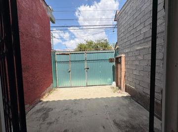 Casa de 2 habitaciones, Coacalco de Berriozábal · Casa en Venta en Villa de Las Flores, Coacalco, Estado de México