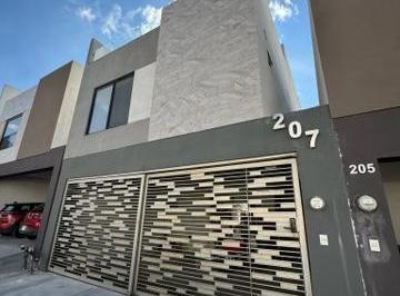 Casa · 183m² · 3 Recámaras · Cumbres Calzadas, Dominio Cumbres