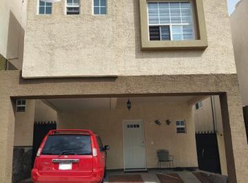 Casa · 157m² · 3 Recámaras · 2 Estacionamientos · Casa - Chihuahua