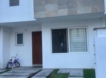 Casa de 3 habitaciones, Corregidora · Se Vende Casa 3 Rec en Paseos del Bosque Corregidora Queretaro