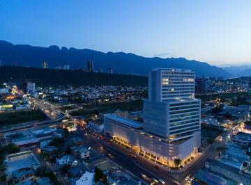Oficina · 178m² · 7 Estacionamientos · Renta de Oficina en Centro de Monterrey