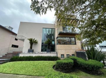 Casa · 750m² · 4 Recámaras · 11 Estacionamientos · Casa en Venta en Vista Horizonte por Arq Pancho Guzman