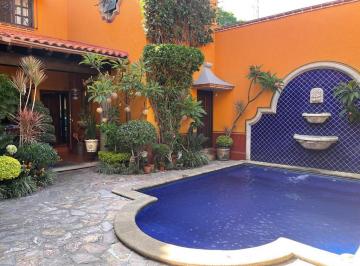 Casa · 412m² · 3 Recámaras · 3 Estacionamientos · Casa - Lomas de La Selva