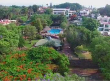 Casa · 5000m² · 40 Recámaras · 150 Estacionamientos · Casa - Lomas de Cortes