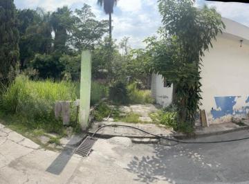 Terreno / Lote · 812m² · Terreno en Renta