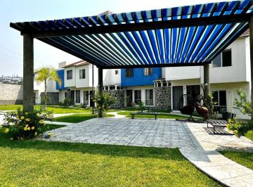 Casa · 58m² · 2 Recámaras · 1 Estacionamiento · Casa en Xochitepec