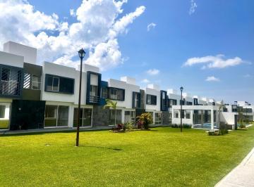 Casa · 82m² · 3 Recámaras · 1 Estacionamiento · Casa en Centro