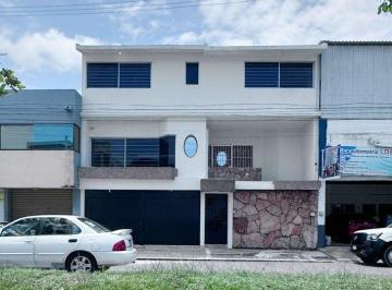 Casa de 3 habitaciones, Veracruz · ¡Checa Esto! Tu Casa en El Floresta de 3 Niveles con Garage Doble. (Veracruz, Ver.)