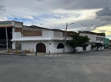 Edificio · 341m² · Edificio Comercial en Venta en Esquina