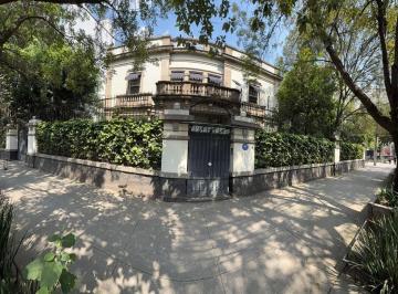6347cec84482b5c53d7b7b65763512e146b5d3e88c7b1b466efa3f6ca6e3b82e · Hermosa Casa Catalogada en Venta - Uso de Suelo Mixto - Roma Norte