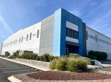 Nave industrial 4945m² Renta  · Nave Industrial de 4945 m² en Renta en Celaya