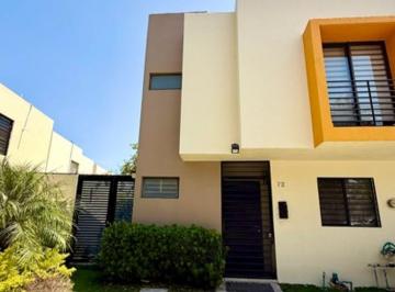 Casa en condominio · 110m² · 3 Recámaras · 2 Estacionamientos · Altea Residencial