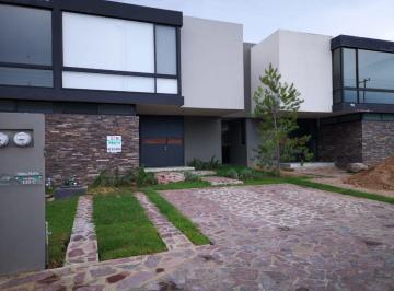Casa de 3 habitaciones, León · Casa en Venta en La Campiña del Bosque de León Gto