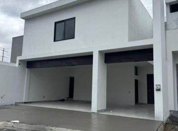 Casa de 3 habitaciones, Santiago · Casa en Venta en Amorada Privada Residencial, Santiago, Nuevo León.