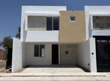 Casa · 137m² · 3 Recámaras · 2 Estacionamientos · Venta de Proyecto de Casa en Stacia Al Norte de La Ciudad Ad