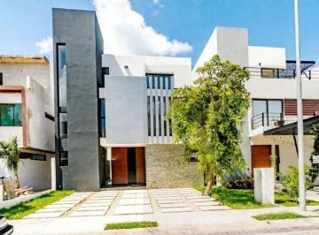 Casa de 3 habitaciones, Benito Juárez · Casa en Venta en Cancun, Aqua, Nueva Sin Estrenar