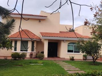 Casa en condominio de 3 habitaciones, Tlajomulco de Zúñiga · Casa en Venta en Fraccionamiento El Palomar