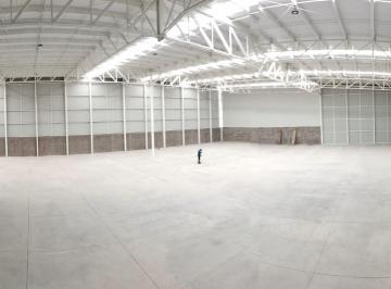 Nave industrial · 230m² · 2 Estacionamientos · Naves Industriales en Venta y Preventa con Financiación Directa