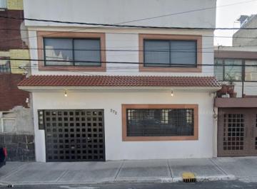 Casa de 3 habitaciones, Iztacalco · Se Vende Casa en Viaducto
