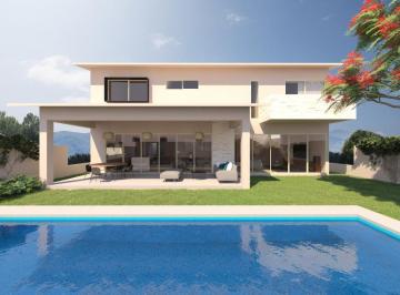 Casa · 360m² · 3 Recámaras · 3 Estacionamientos · Casa - Fraccionamiento Paraíso Country Club