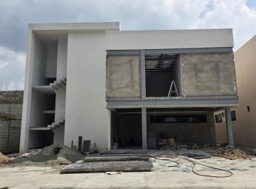 Casa · 550m² · 3 Recámaras · 4 Estacionamientos · Casa Venta en Residencial Lagos