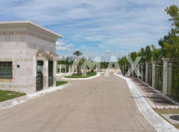 Terreno / Lote · 160m² · Terreno en Venta en Las Villas Residencial Circuito Vía Venecia - (4)