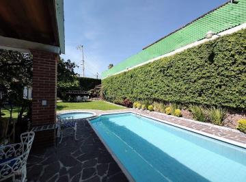 Casa de 5 habitaciones, Cuernavaca · Cuernavaca Casa en Venta Zona Sur Fracc. con Vigilancia
