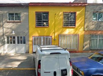 Casa de 4 habitaciones, Azcapotzalco · Casa en Venta, Col. Nueva Santa María, Azcapotzalco, Cdmx.