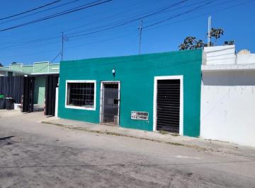 Casa · 110m² · 4 Recámaras · Nuevo Precio Casa en Venta Merida, Centro a 2 Cuadras de La Plancha (Gvc - 2623)